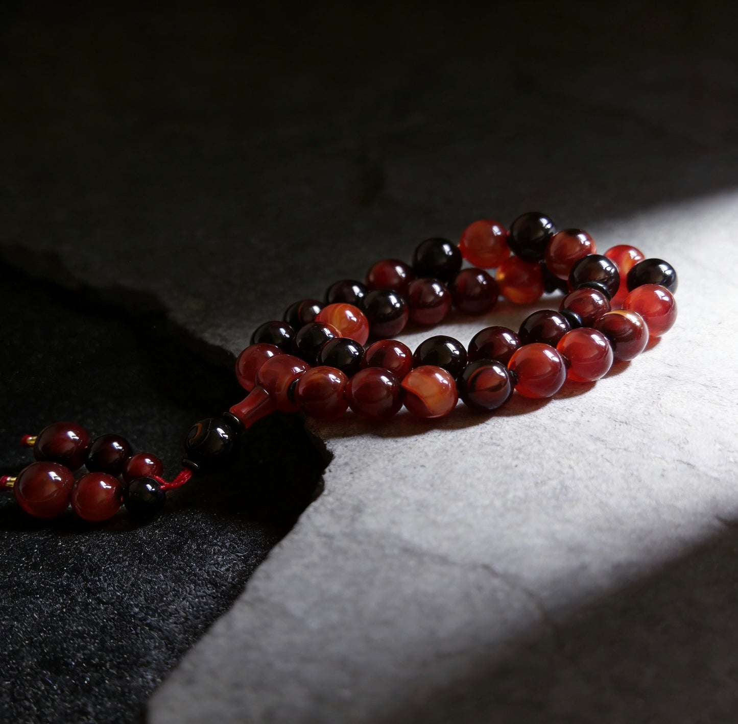 Luxury 33-Bead Red & Black Agate Tasbih – Premium Handmade Misbaha with Natural Gemstones