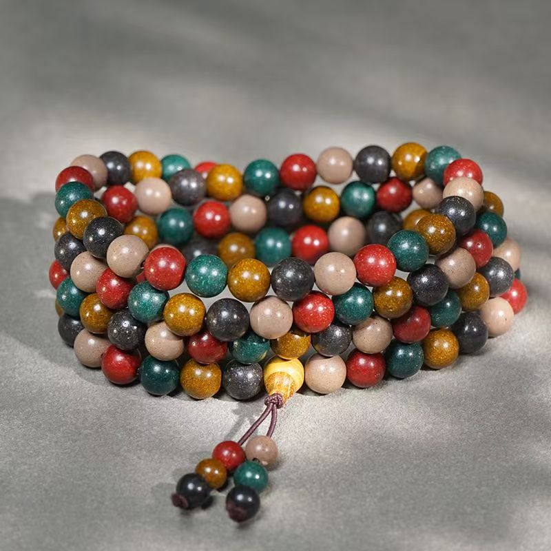 Herbal Energy Bracelet - Composed of handcrafted herbal beads, it is used to relieve stress, enhance concentration, and improve sleep.