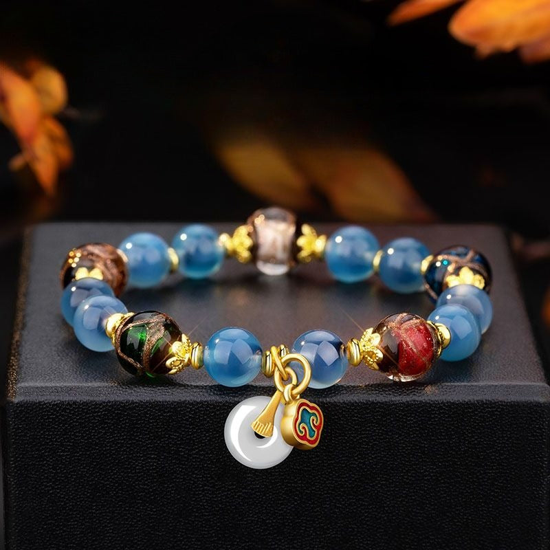 Colorful agate bracelet. Wearing it brings health and happiness.