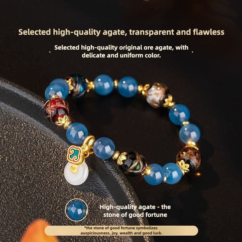 Colorful agate bracelet. Wearing it brings health and happiness.